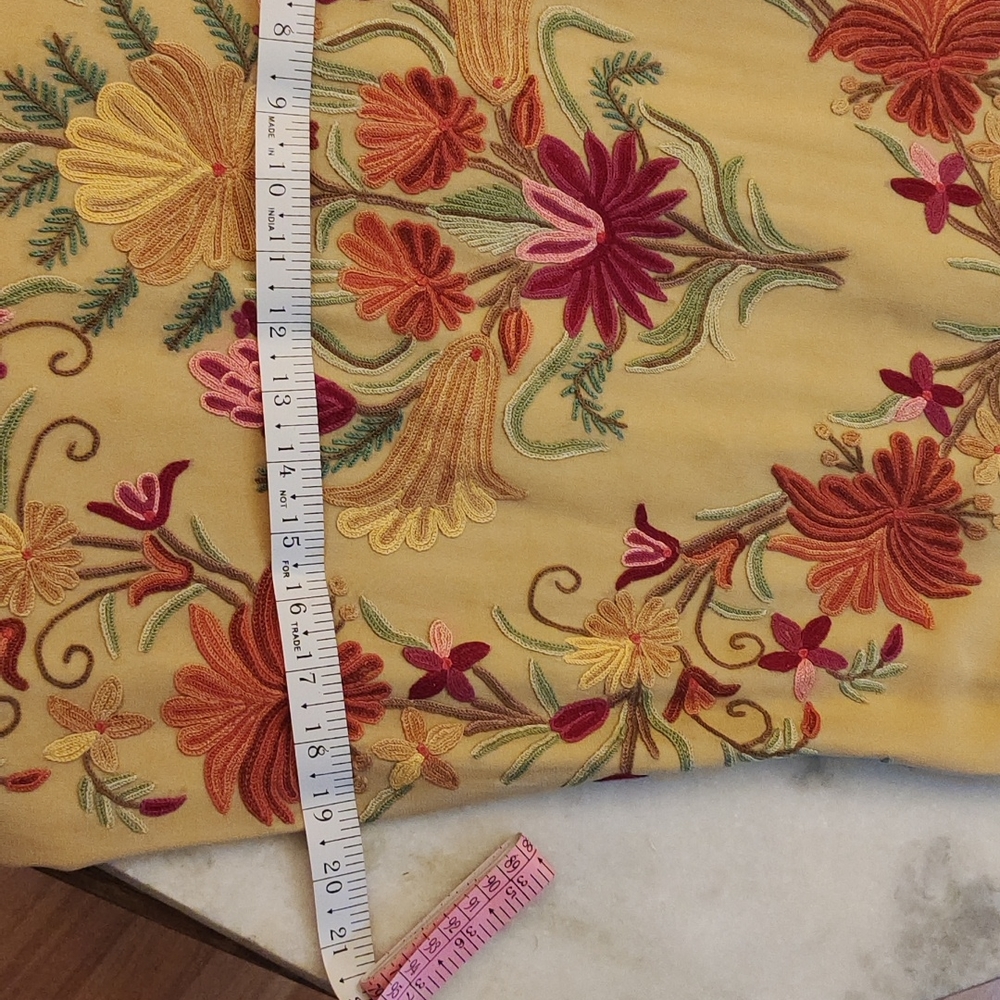 Long chiffon silk strappy beautiful  hand silk lined embroidery. - Picture 7 of 12